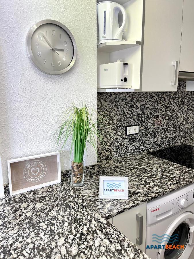 Apartbeach Novelty Climatizado Y Vistas Playa サロウ エクステリア 写真