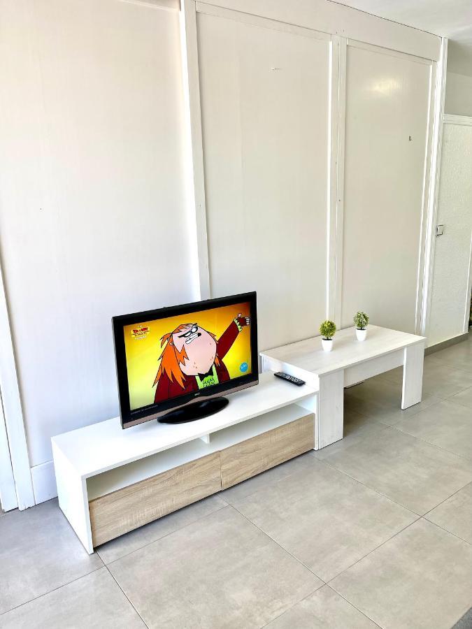 Apartbeach Novelty Climatizado Y Vistas Playa サロウ エクステリア 写真