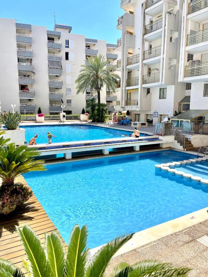 Apartbeach Novelty Climatizado Y Vistas Playa サロウ エクステリア 写真